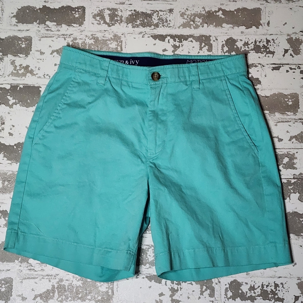 Crown & Ivy Men's Shorts Size 30 Auqa  Crown And Ivy Motion Flex Classic Preppy
